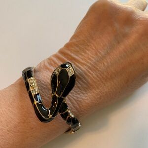 Vintage Black and Gold Enamel Snake Bracelet
